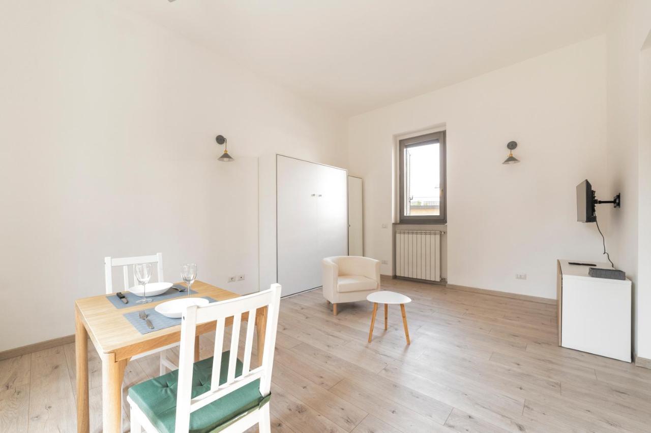 Maciachini Renovated Studio! Mailand Exterior foto